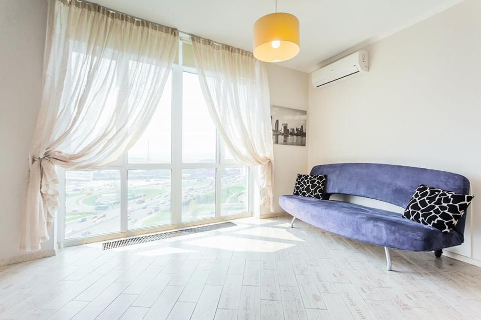 Панорамный Вид 15 Этаж. Набережная Днепра Kiev Extérieur photo