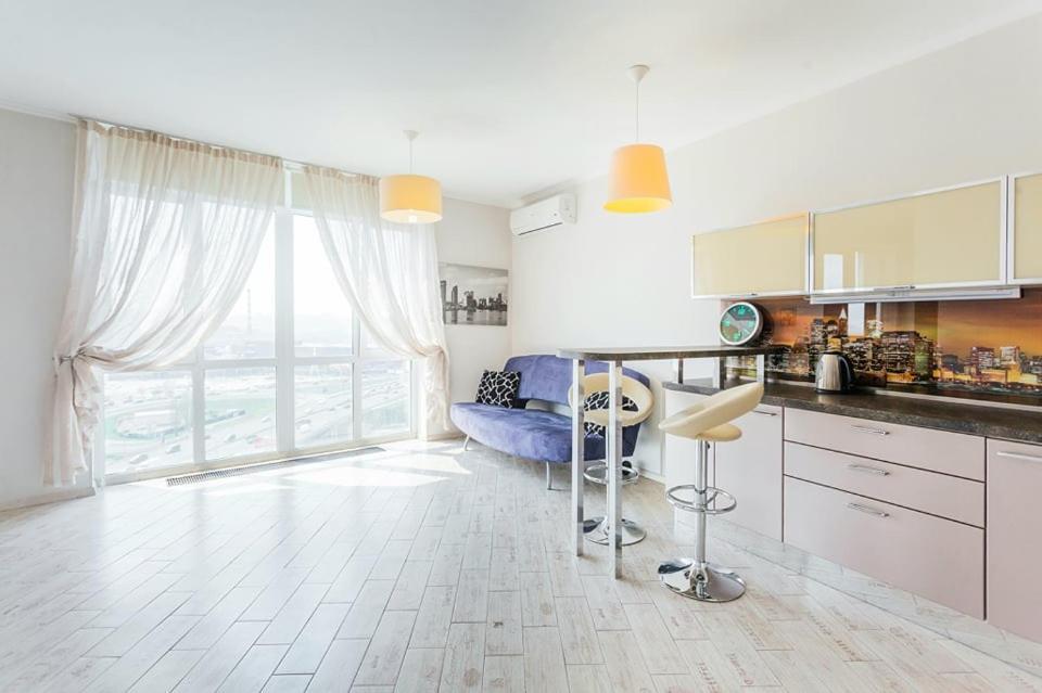 Панорамный Вид 15 Этаж. Набережная Днепра Kiev Extérieur photo